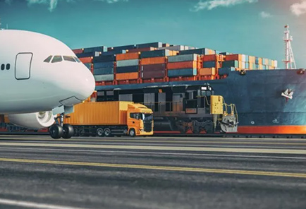 Maersk CEO said that the drop in container traffic affected the forwarder servic